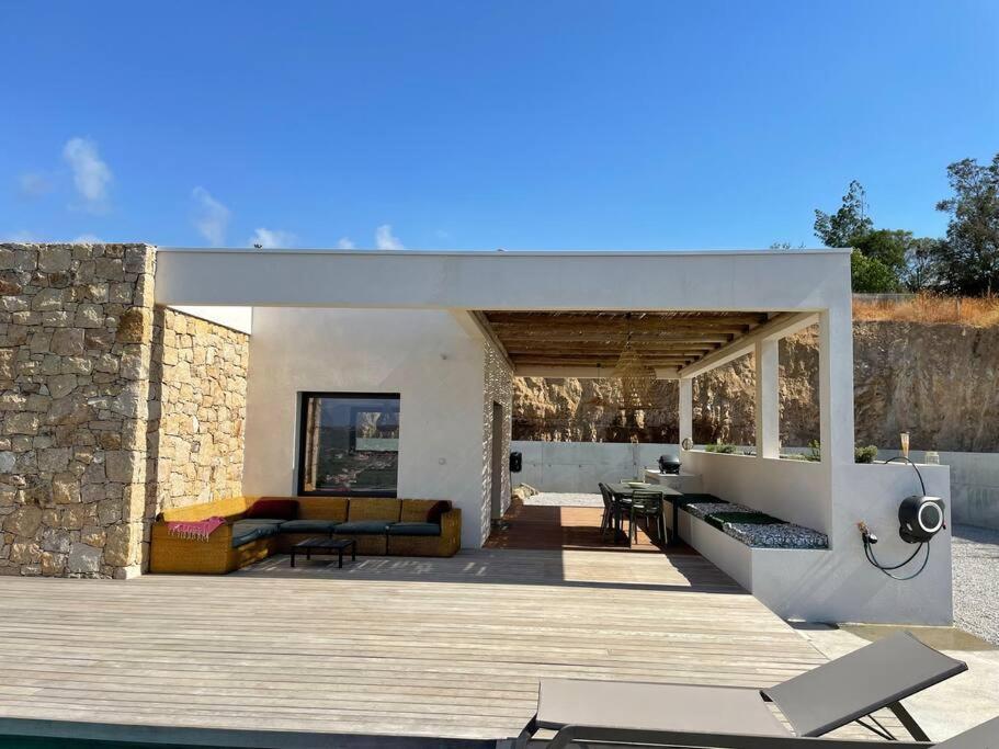 Villa Alandra Pietrosella Luaran gambar